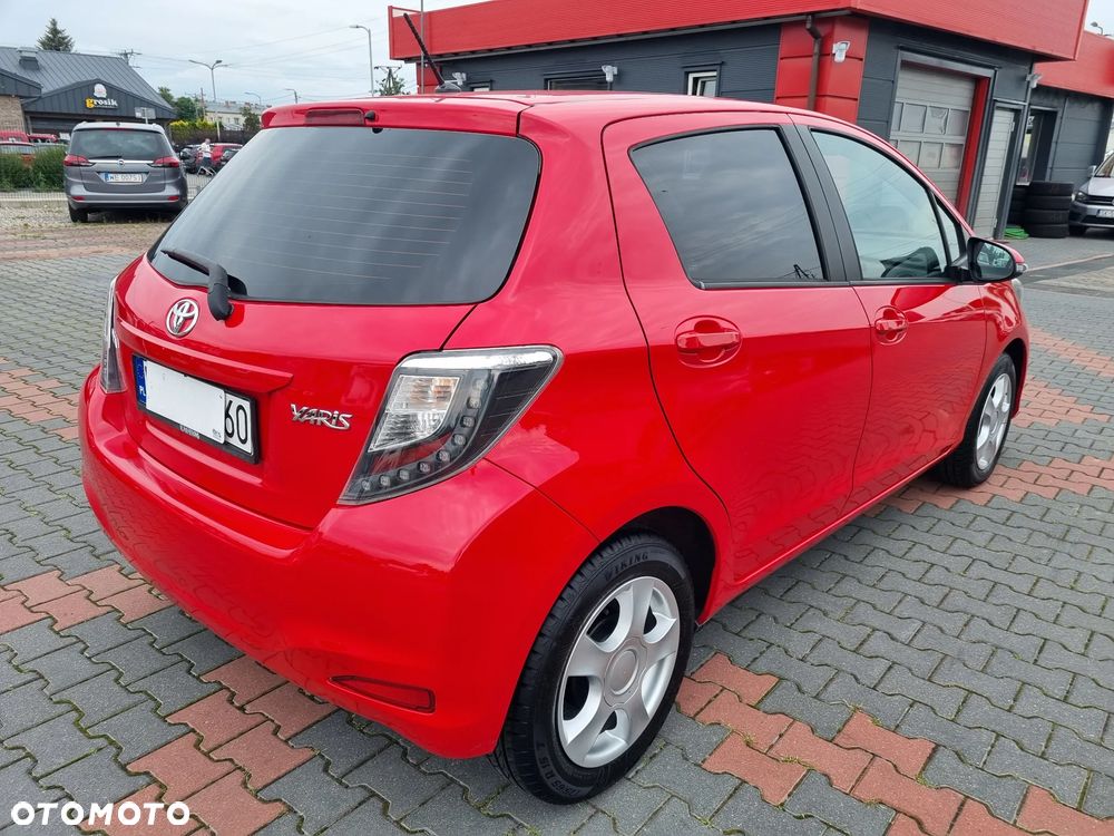 Toyota Yaris 1.33 Premium EU6 - 8