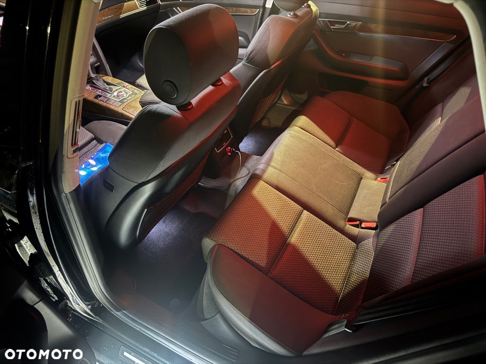 Audi A6 Avant 2.7 TDI DPF quattro tiptronic - 10