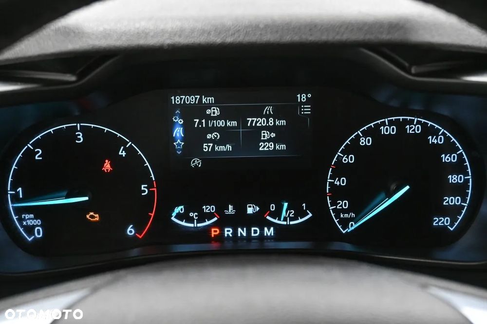 Ford Transit Connect - 23