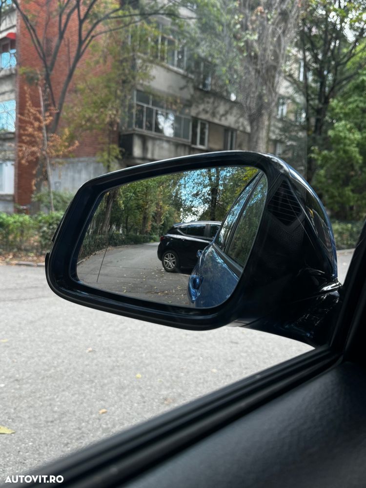 BMW Seria 1 118d Sport Line - 12