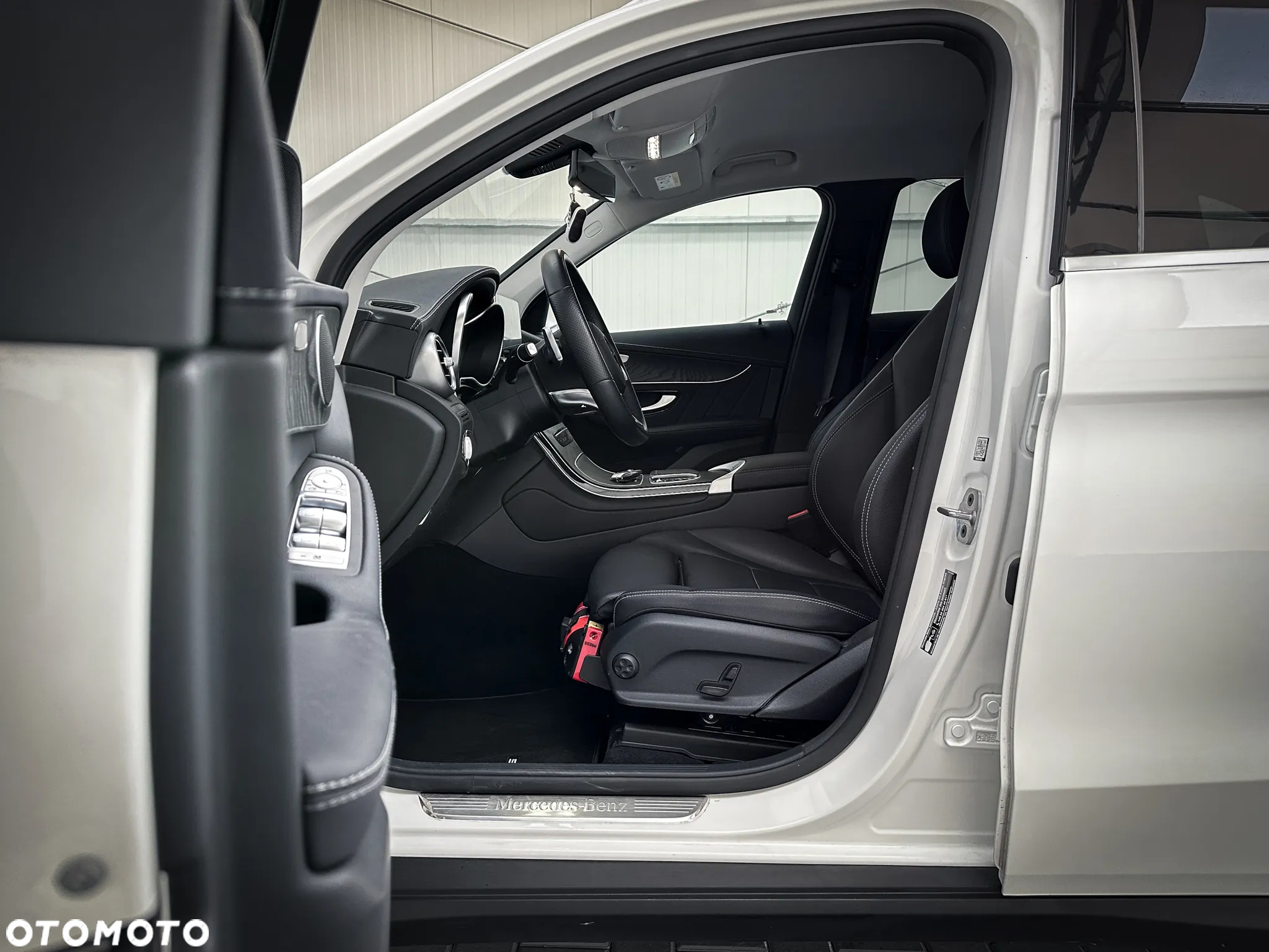 Mercedes-Benz GLC 200 d 4-Matic Business Edition - 22
