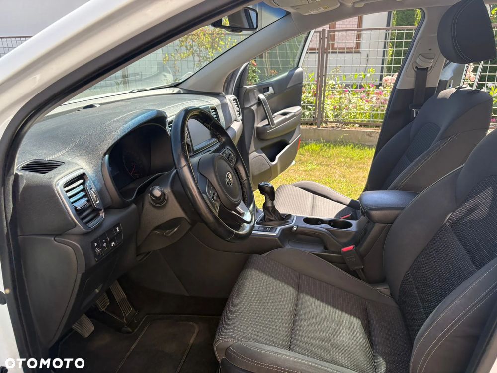 Kia Sportage - 13