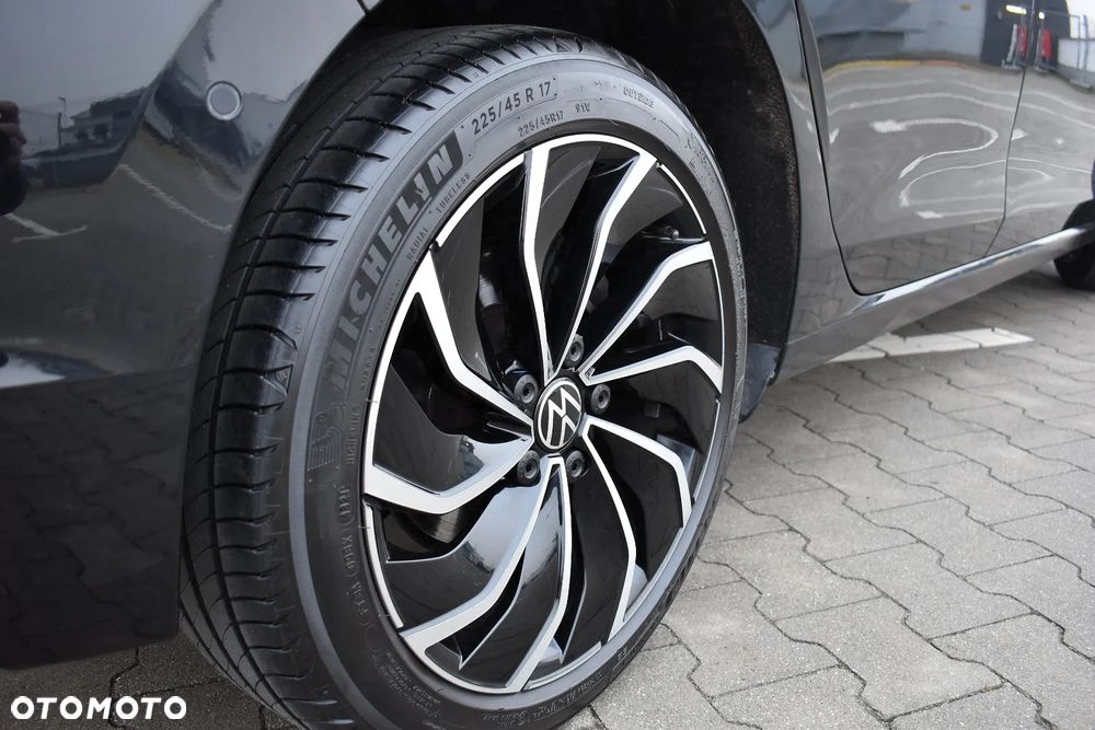 Volkswagen Golf 1.5 TSI EVO Style - 8