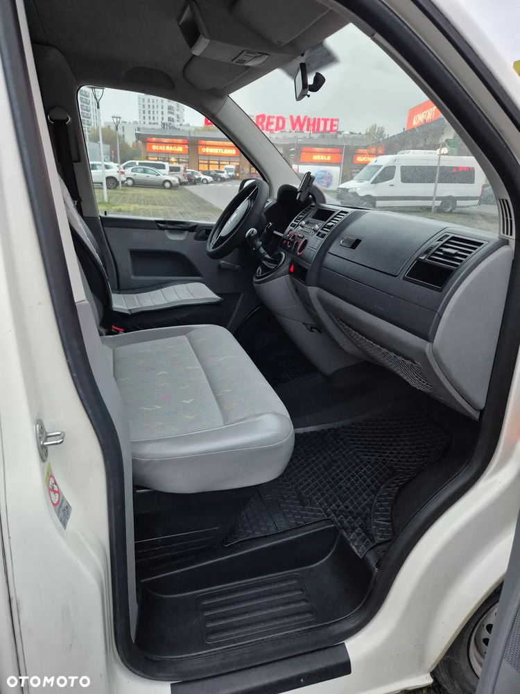 Volkswagen Transporter - 19