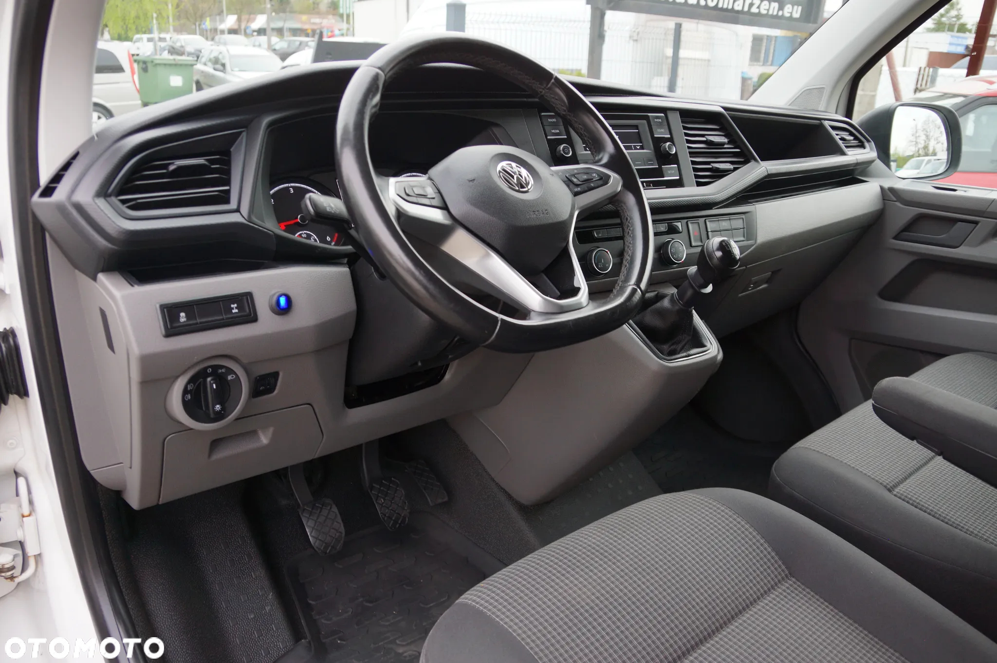 Volkswagen Transporter - 20