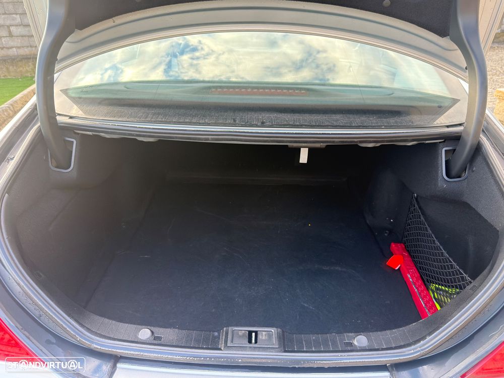 Mercedes-Benz CLS 320 CDI - 17