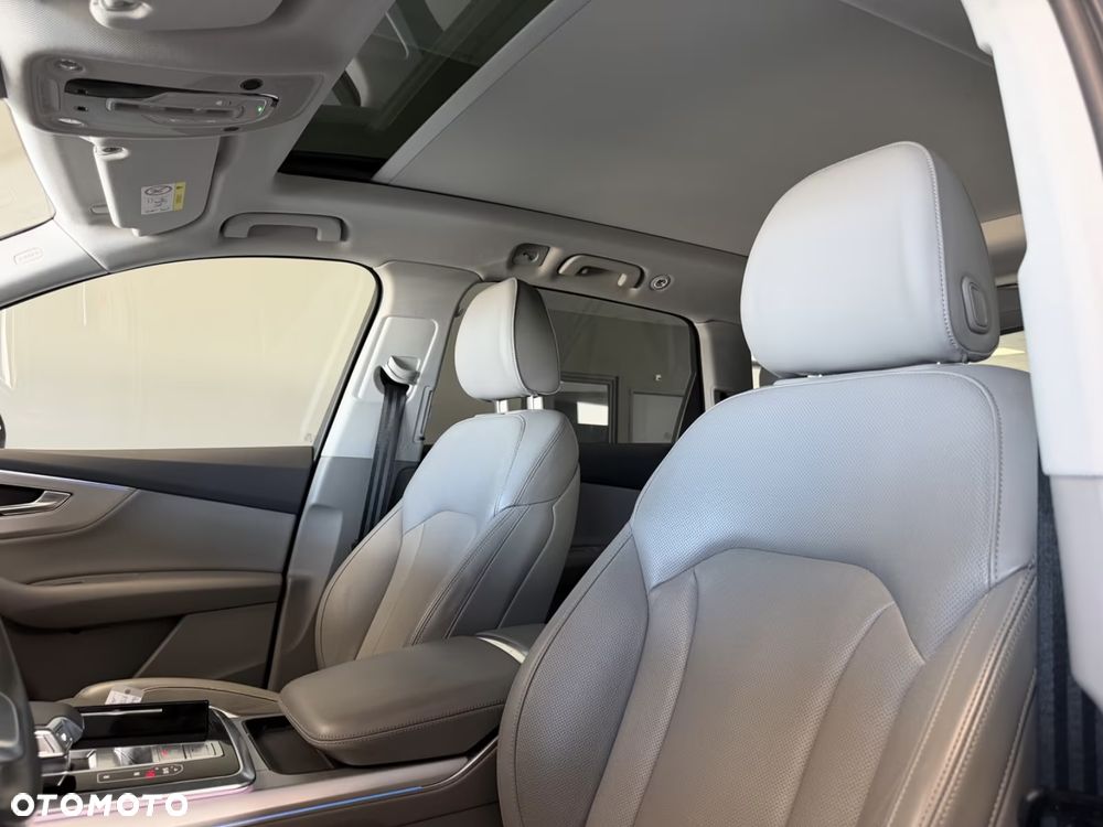 Audi Q7 55 TFSI mHEV Quattro S Line Tiptr - 14