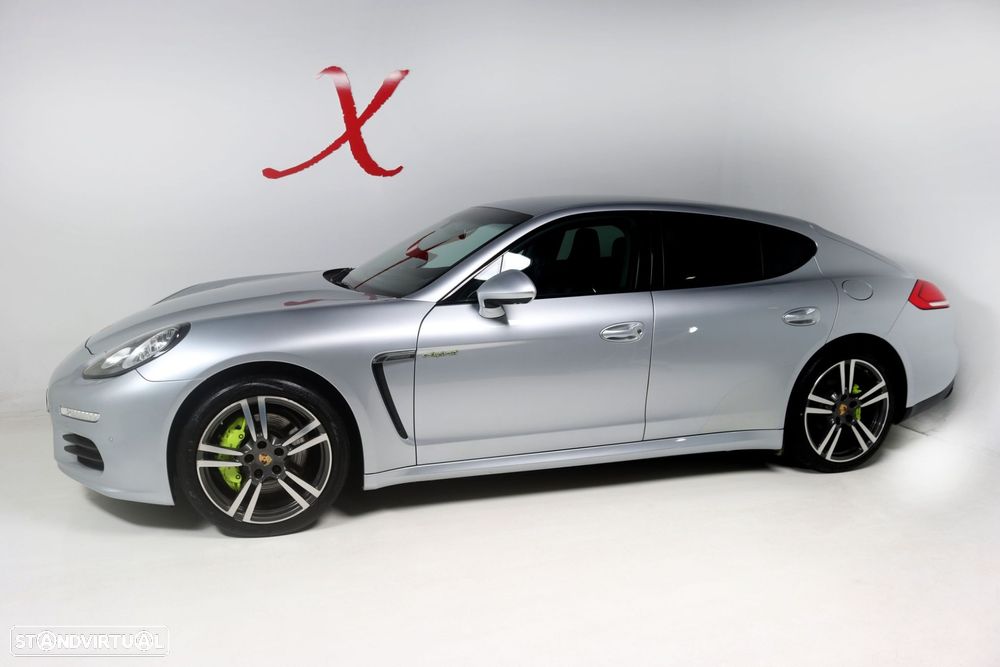 Porsche Panamera S Hybrid - 3