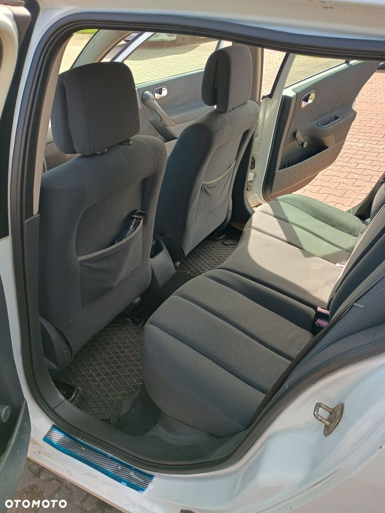 Renault Megane 1.5 dCi Alize - 8