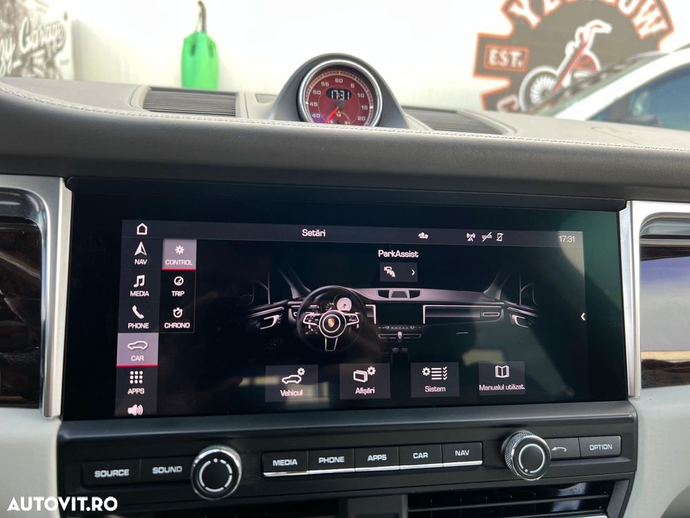 Porsche Macan GTS PDK - 40
