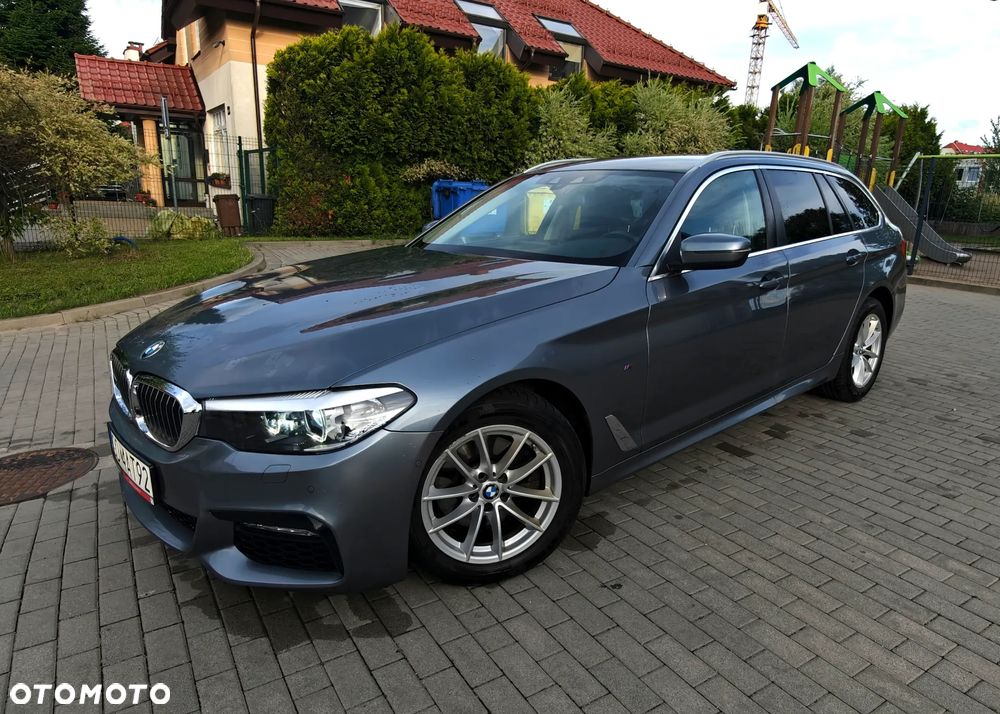 BMW Seria 5 520d M Sport Edition - 11