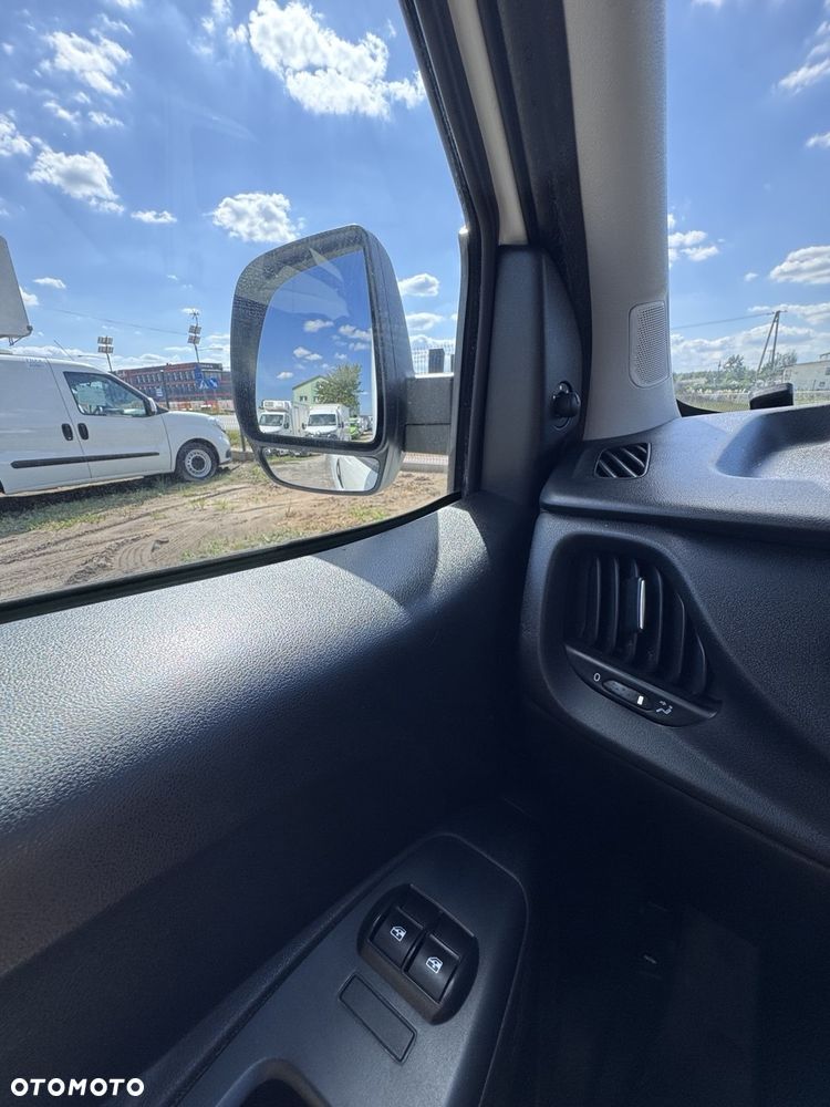 Fiat Doblo 1.6 / DMC 2480 / Chłodnia / Carrier Xarios 200 (355) - 16