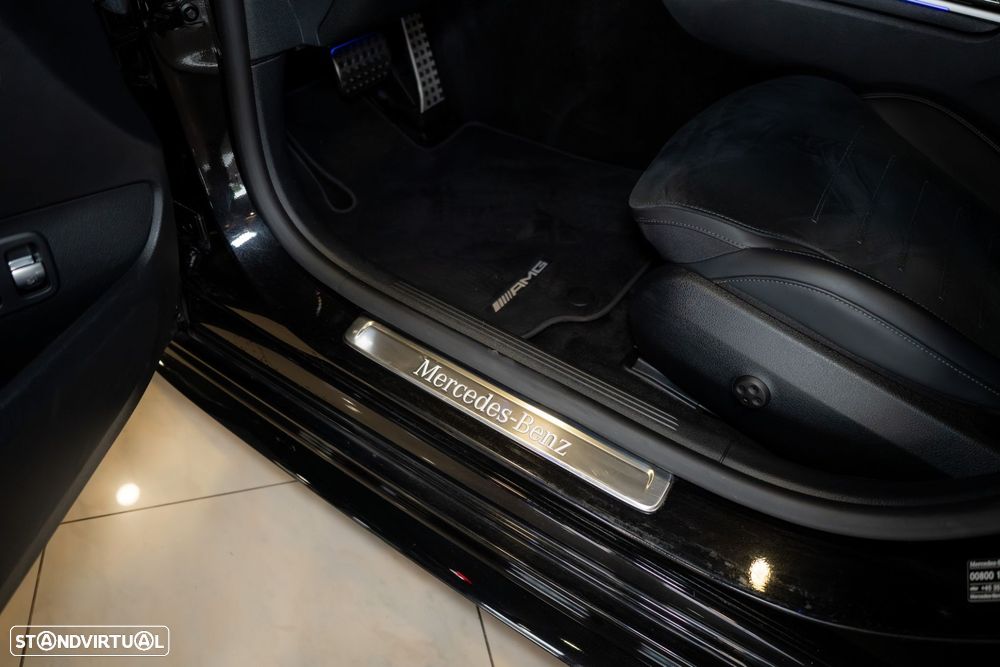 Mercedes-Benz C 300 e AMG Line - 25