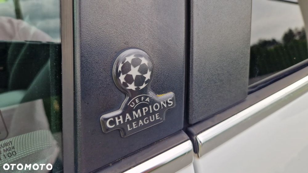 Ford Kuga 2.0 TDCi 2x4 Champions Edition - 36