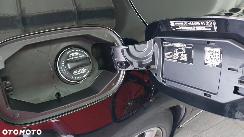 Mercedes-Benz Klasa C 300 7G-TRONIC - 18