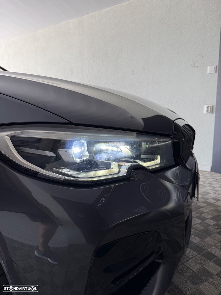 BMW 330 e Pack M Auto - 26