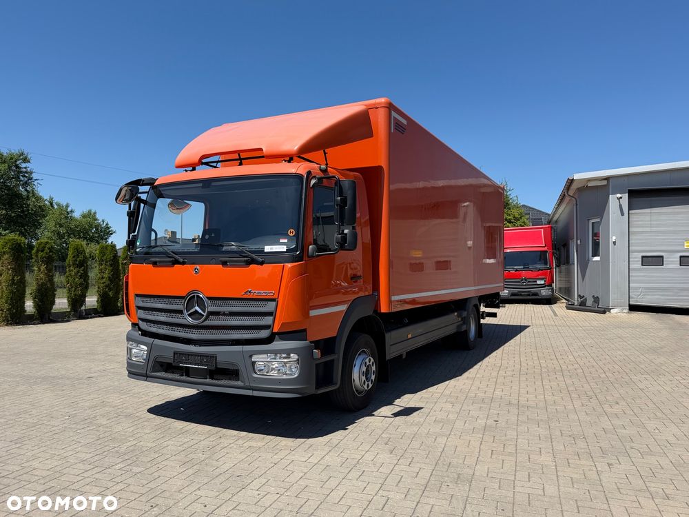 Mercedes-Benz ATEGO - 10