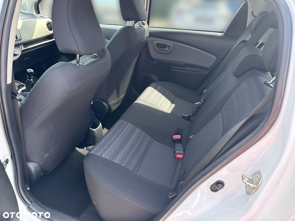 Toyota Yaris - 19