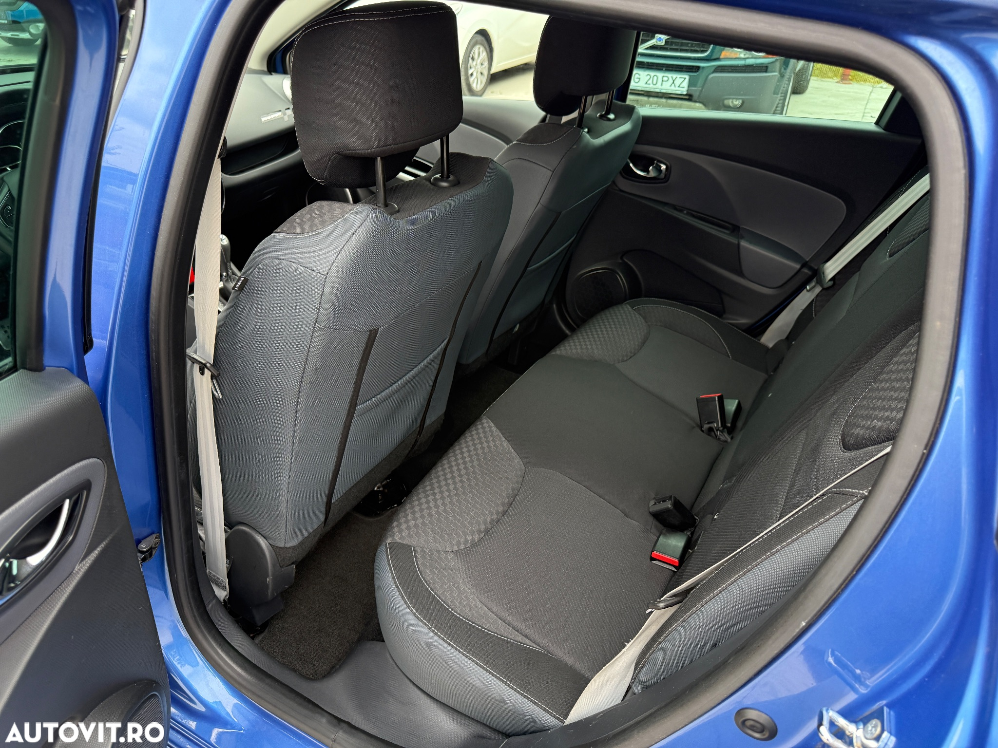 Renault Clio ENERGY TCe 120 EDC GT - 14