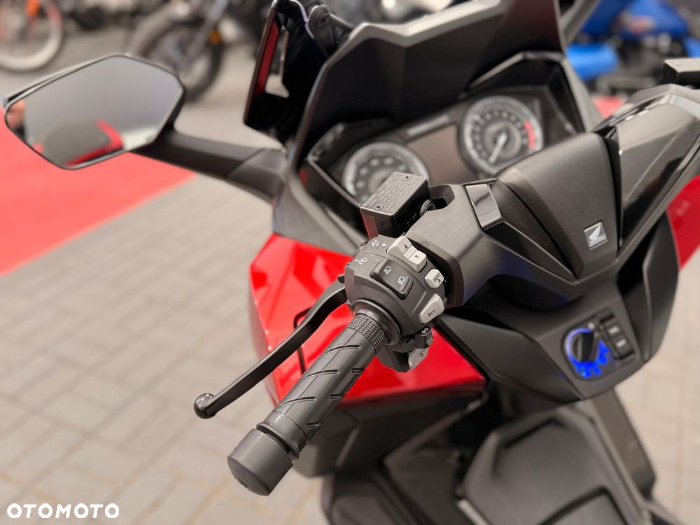 Honda NSS - 7