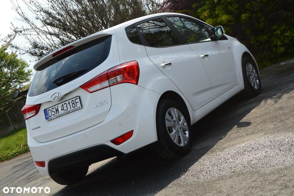 Hyundai ix20 1.4 UEFA EURO 2012 Edition - 20