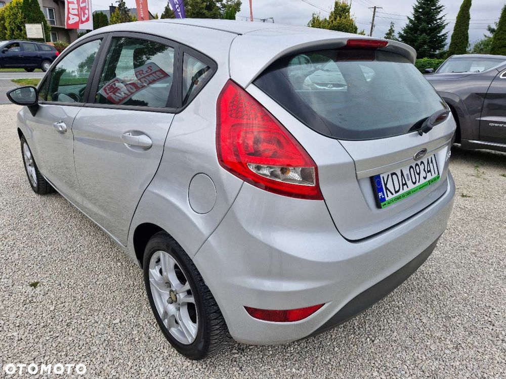 Ford Fiesta - 6
