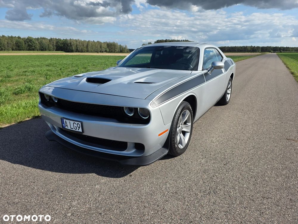 Dodge Challenger Automatik SXT Plus - 2