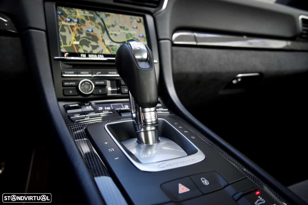 Porsche 911 (991) Carrera 4 GTS PDK - 40