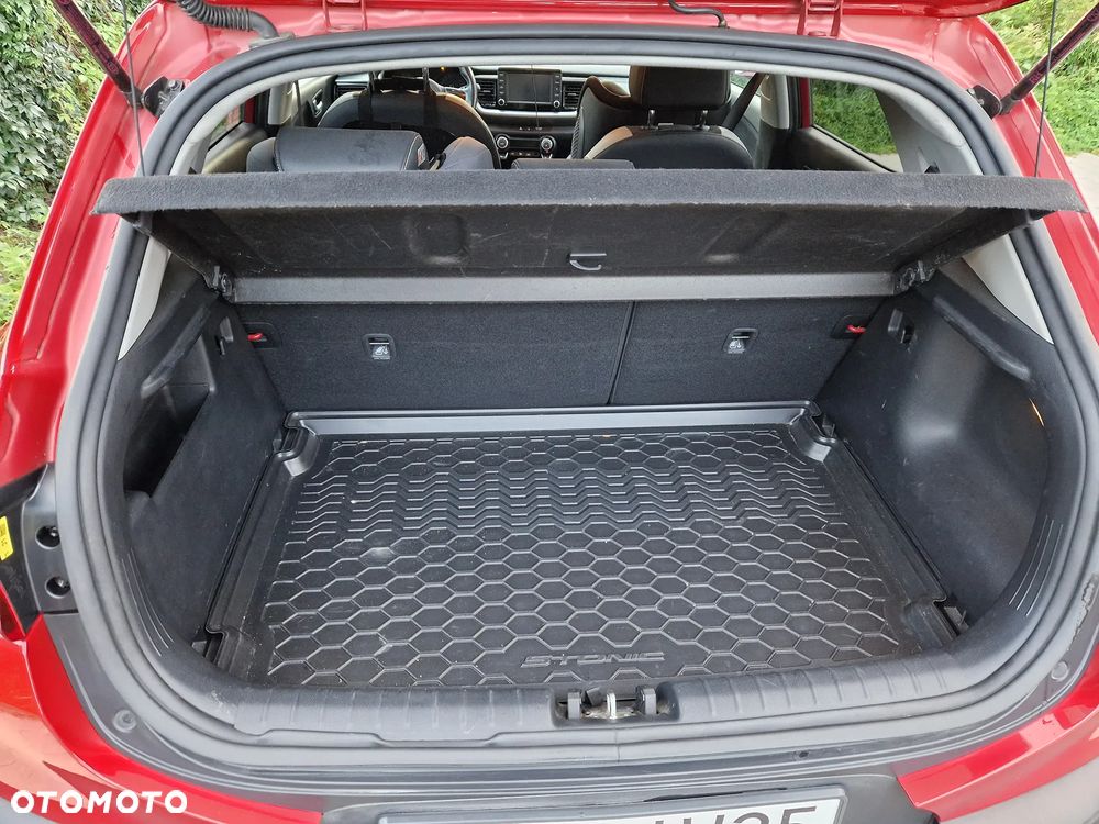Kia Stonic 1.0 T-GDI L - 9