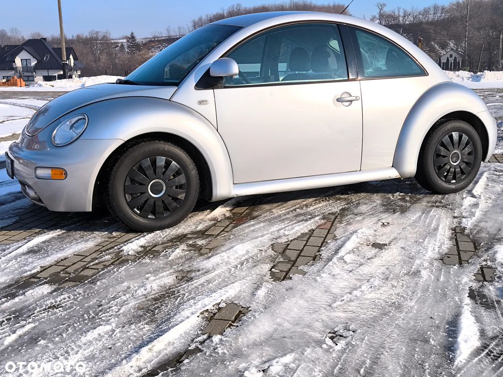 Volkswagen New Beetle 1.6 - 3