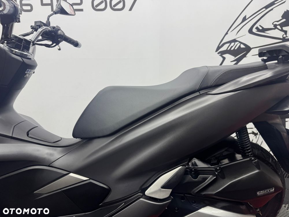 Honda PCX - 12