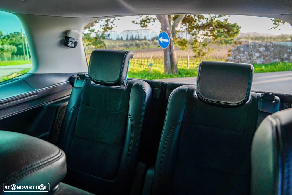 VW Sharan 2.0 TDI Highline - 37