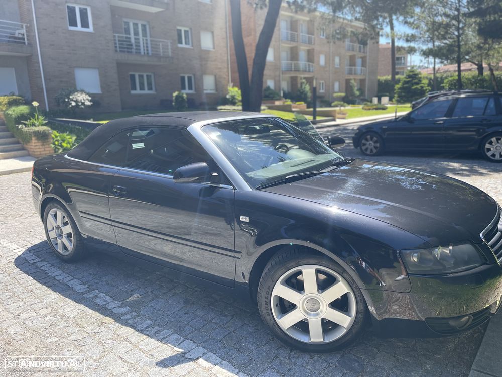 Audi A4 Cabrio 2.5 TDi - 14