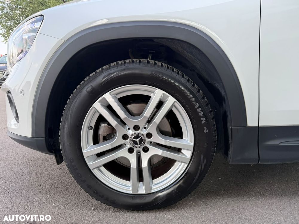 Mercedes-Benz GLB 200 4MATIC Aut. - 25