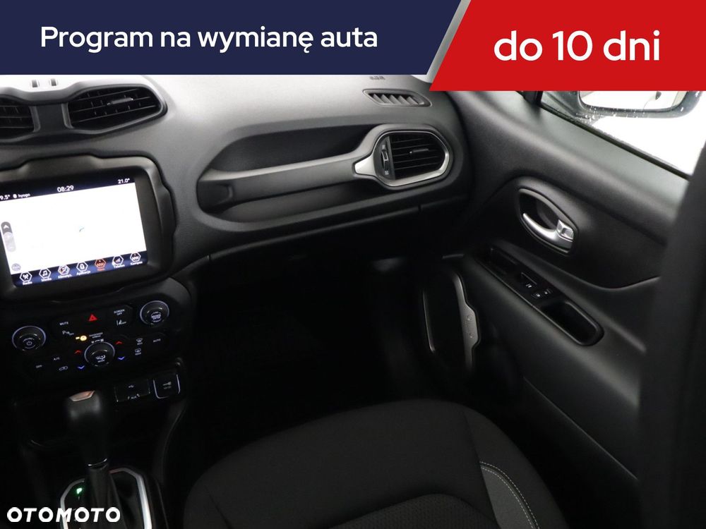 Jeep Renegade - 10