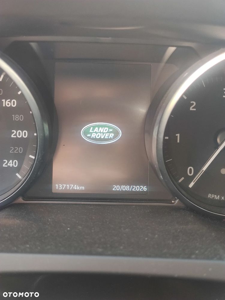 Land Rover Range Rover Evoque - 12