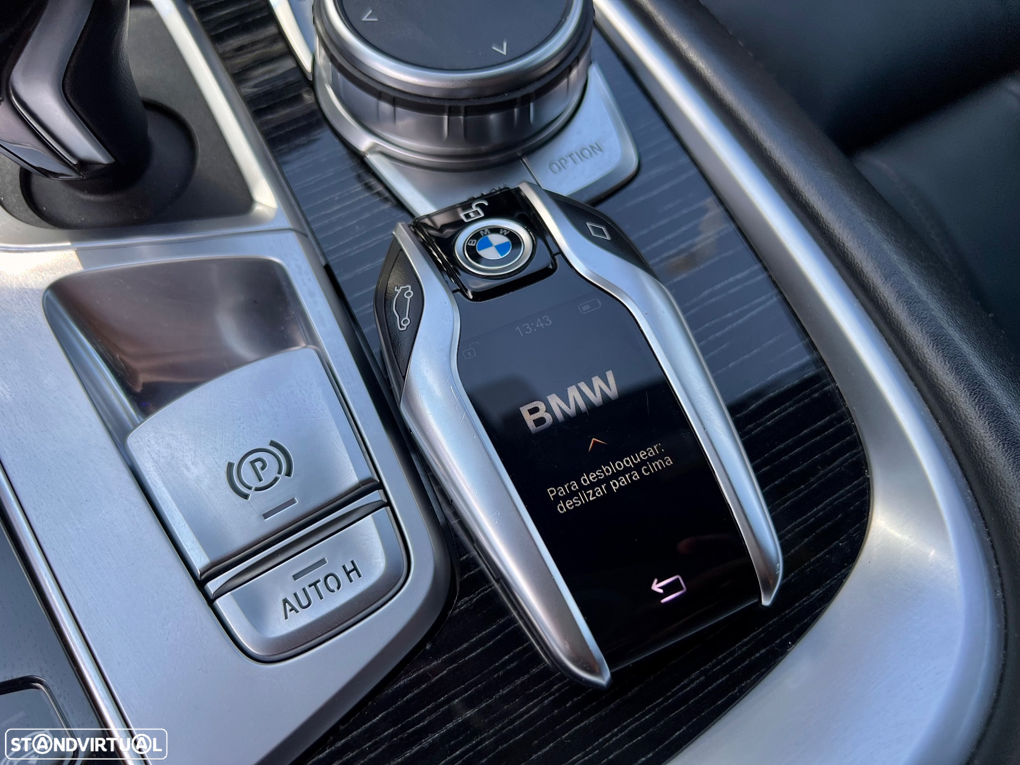 BMW 745 e iPerformance Pack M Auto - 12