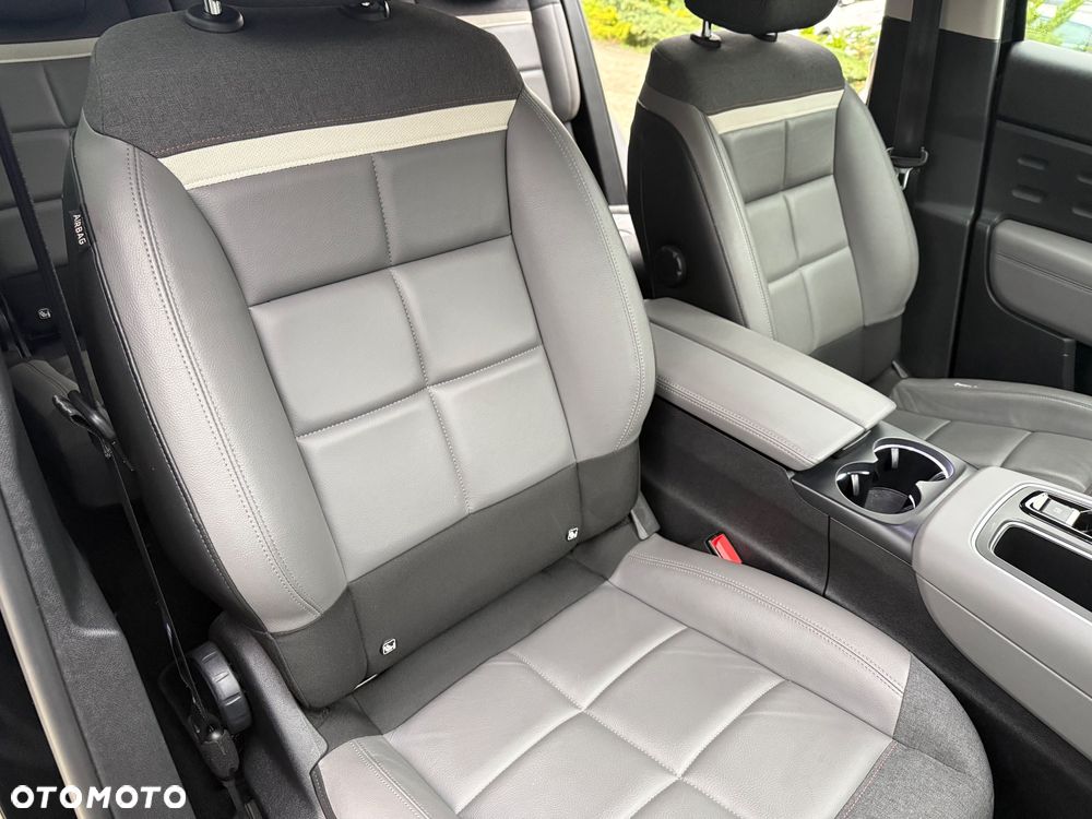 Citroën C5 Aircross 1.6 PHEV 225 Shine Pack EAT8 - 36