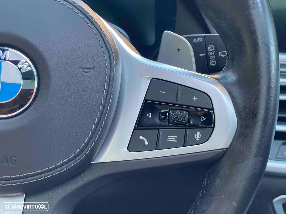 BMW X7 40 d xDrive Pack M - 38
