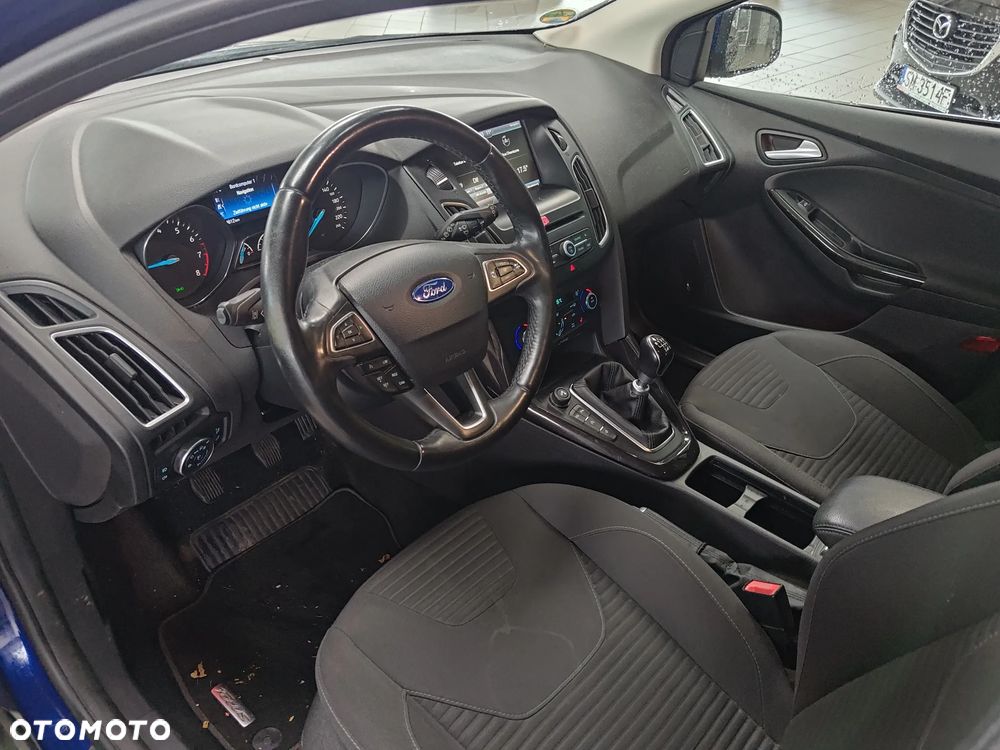 Ford Focus 1.5 EcoBoost Titanium ASS - 5