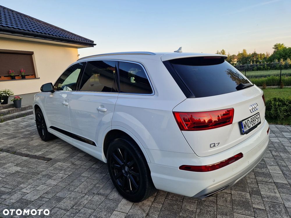 Audi Q7 - 21