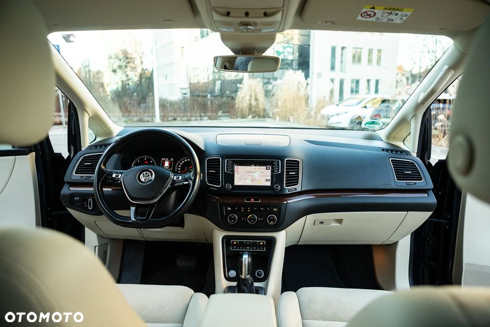 Volkswagen Sharan - 17