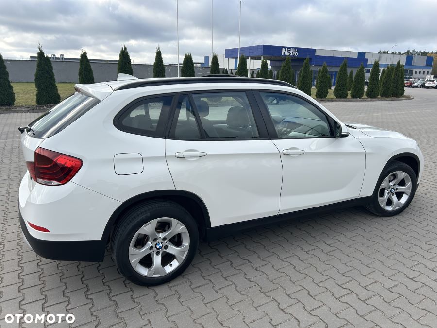BMW X1 xDrive20d Sport Line - 8