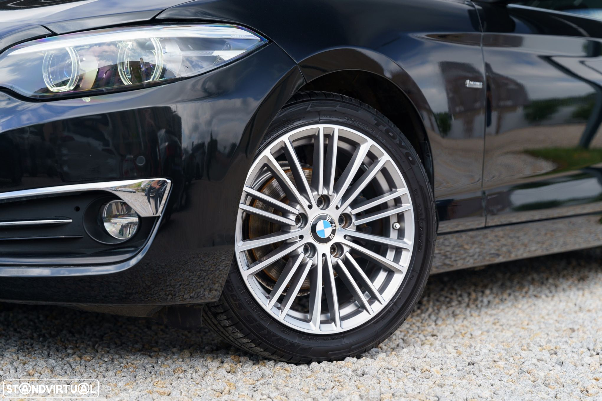 BMW 218 d Cabrio Line Luxury Auto - 2