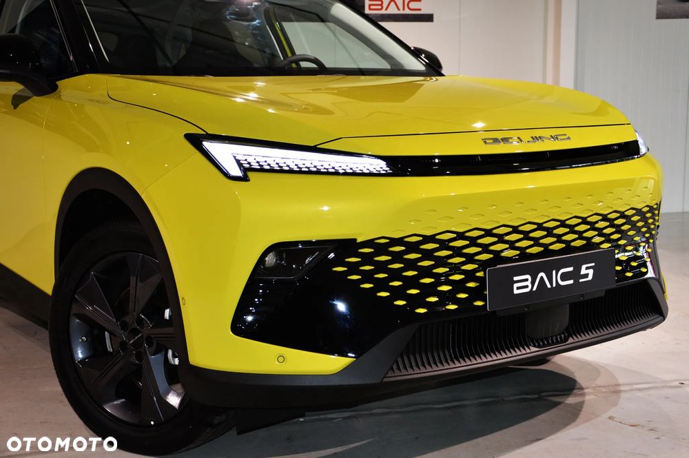 BAIC 5 1.5T Luxury DCT - 9