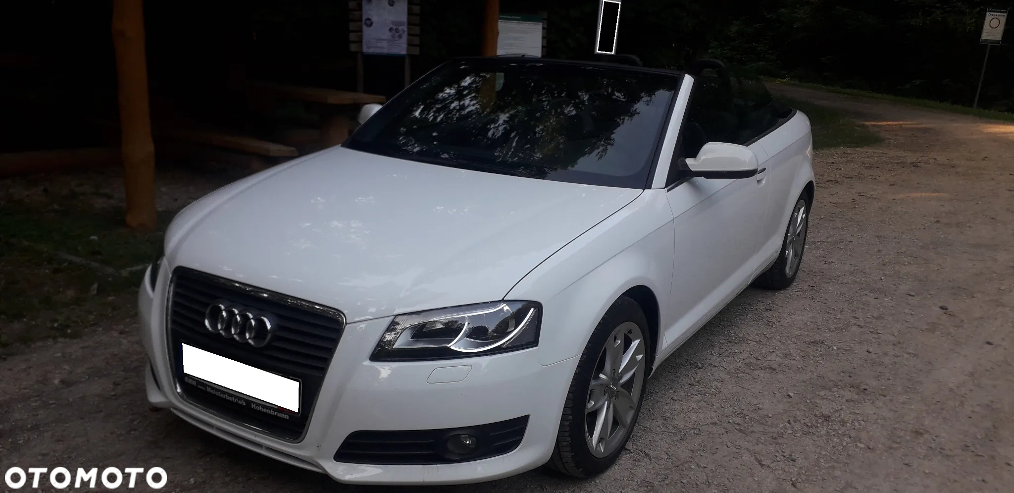 Audi A3 Cabriolet 1.2 TFSI Attraction - 2