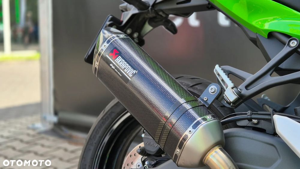 Kawasaki Ninja - 8
