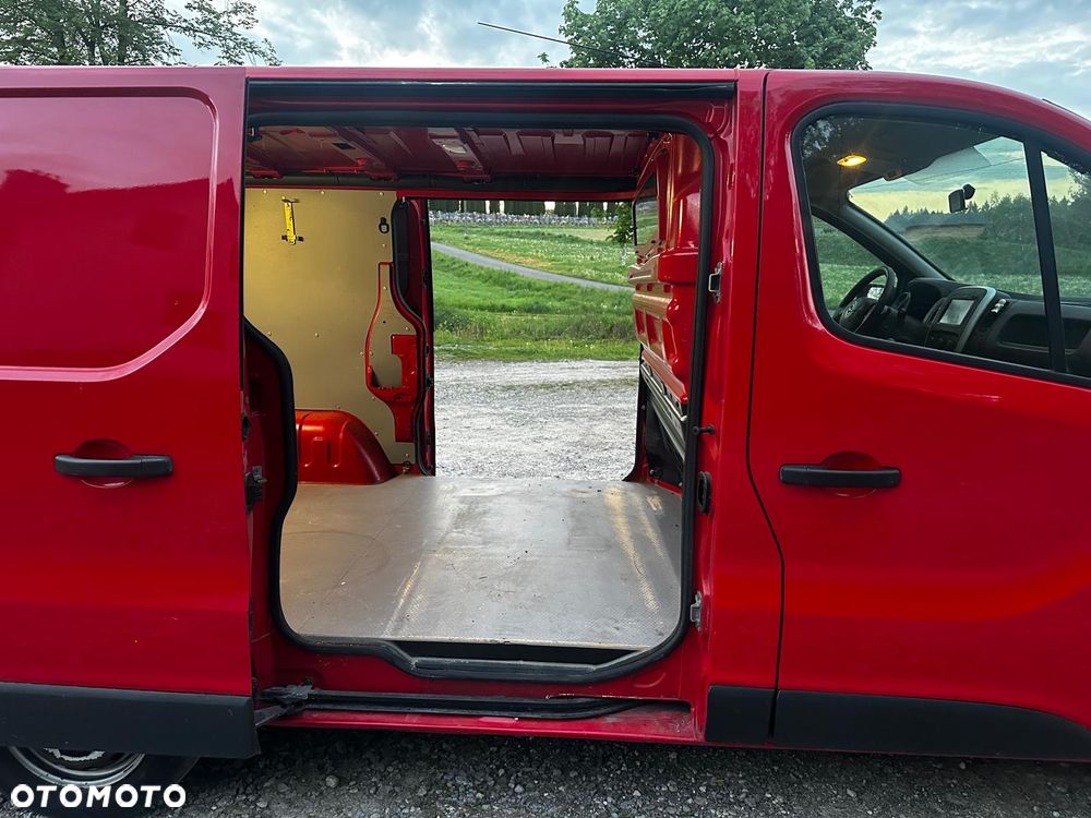 Opel Vivaro - 21