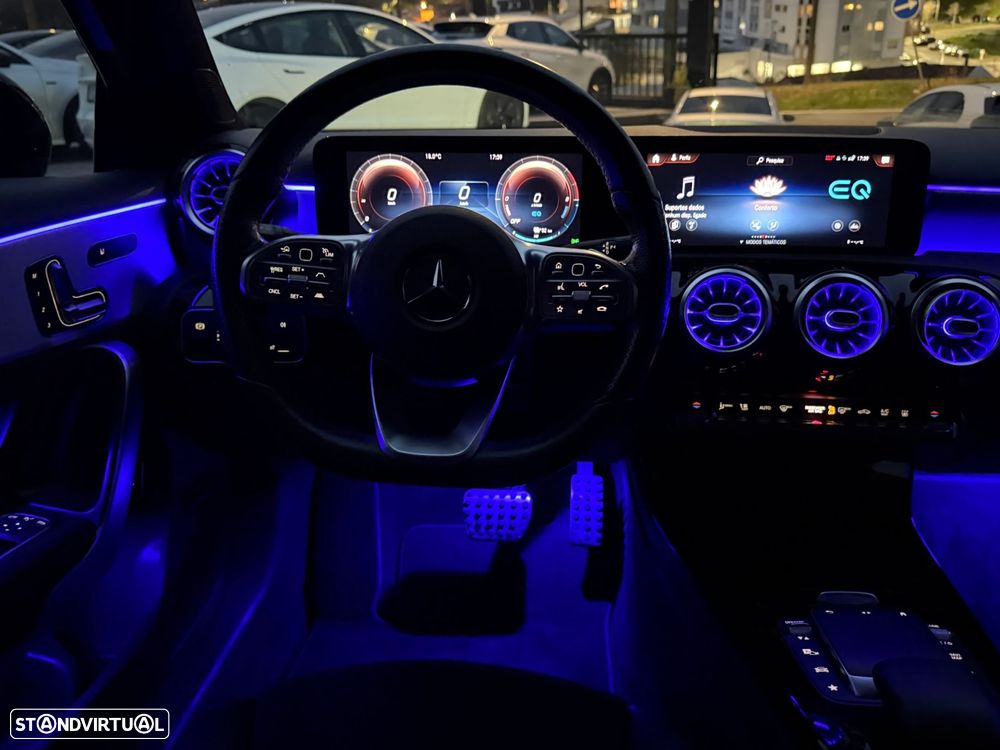 Mercedes-Benz A 250 e AMG Line - 19