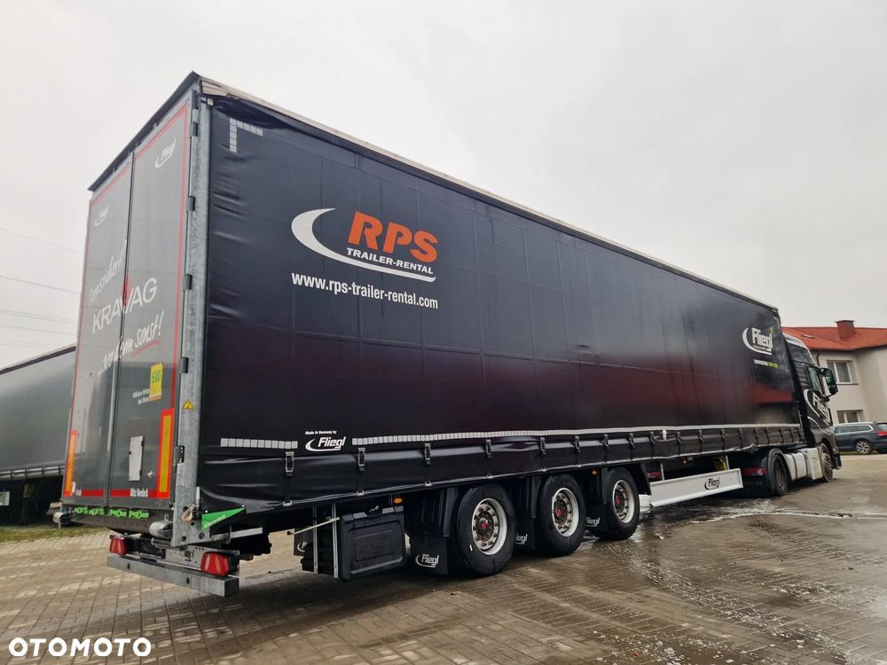 Fliegl kurtynowa MEGA - 8